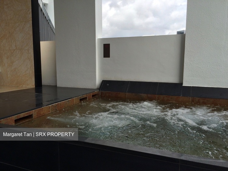 SilverSea (D15), Condominium #161500862